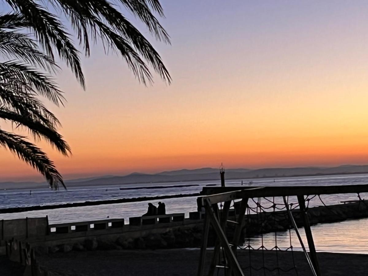 L'Appart-Rosas Boheme Chic, Au Bord De La Mer Bagian luar foto