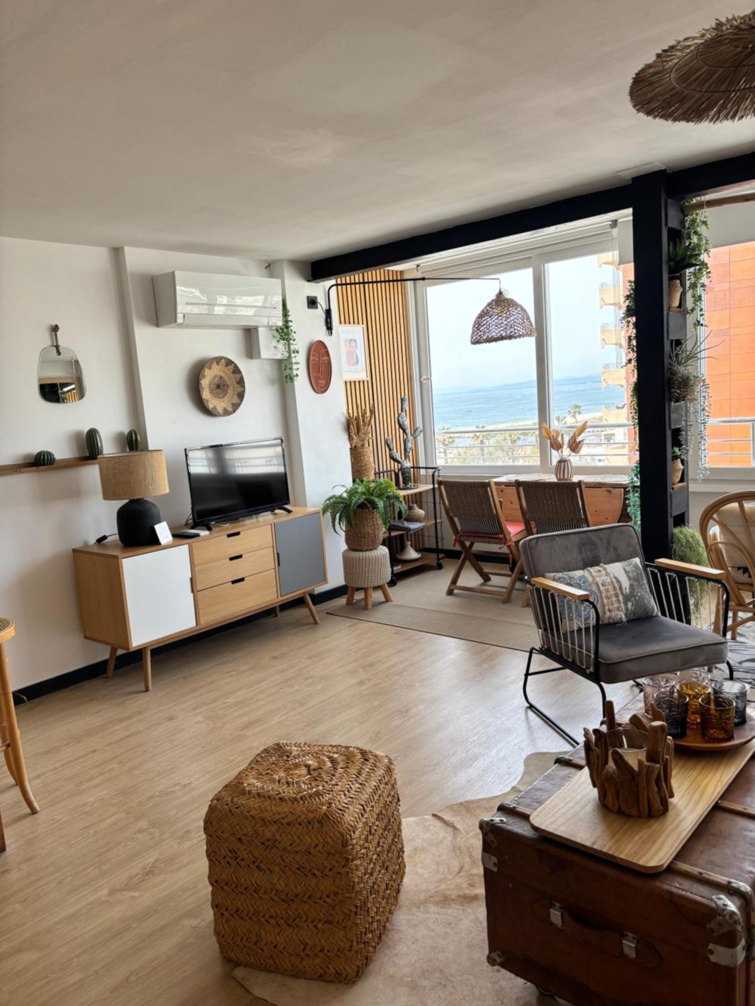 L'Appart-Rosas Boheme Chic, Au Bord De La Mer Bagian luar foto